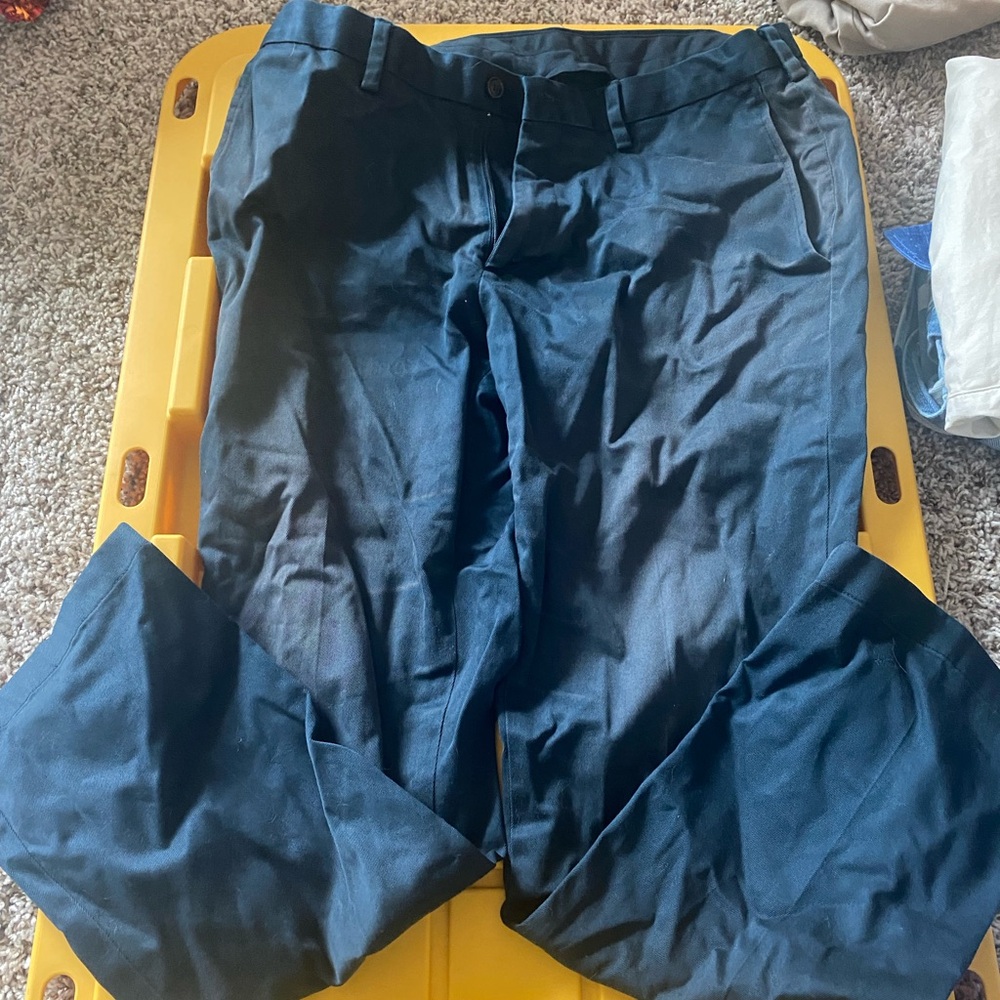 Men’s pants. Brand: Jos A bank